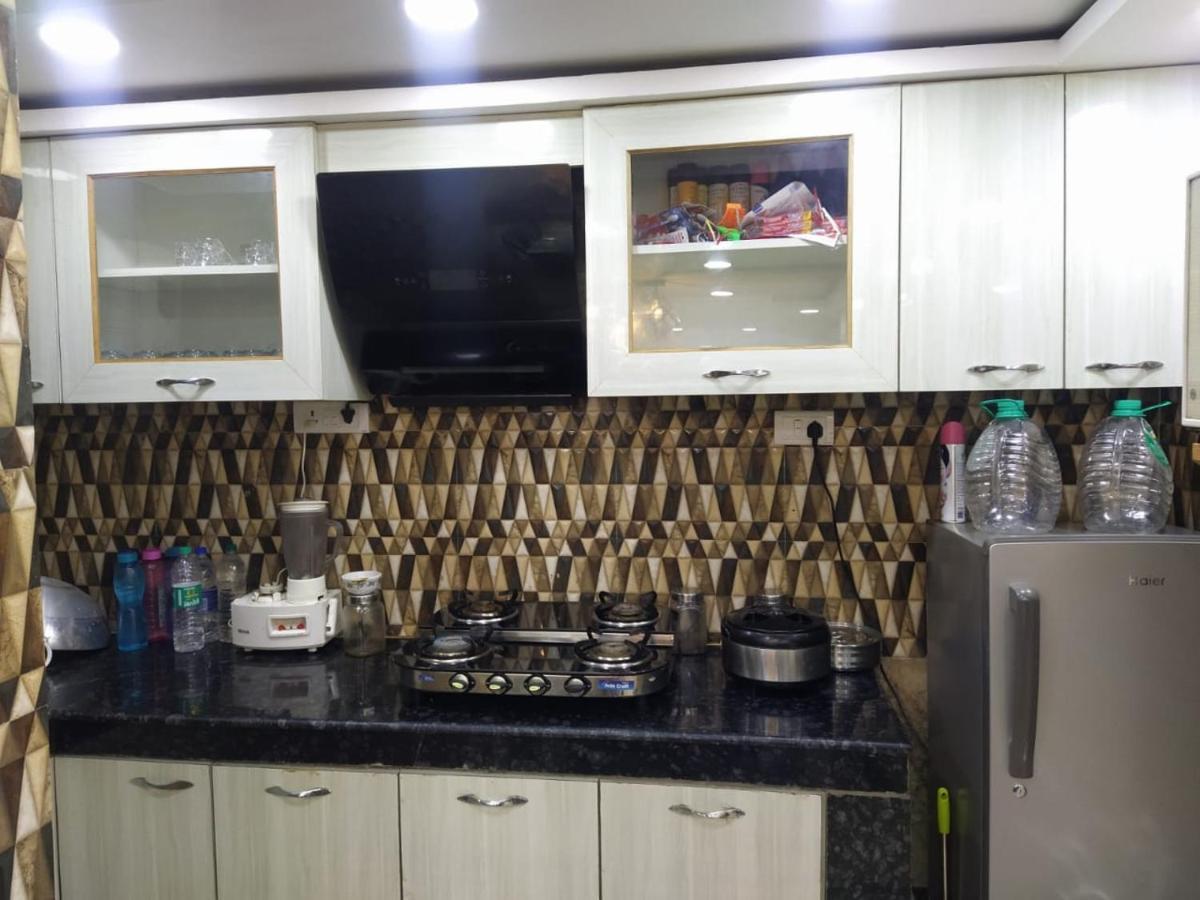 Rudhraksh Villa 4Br- Perfect Vacay Villa Мусори Екстериор снимка