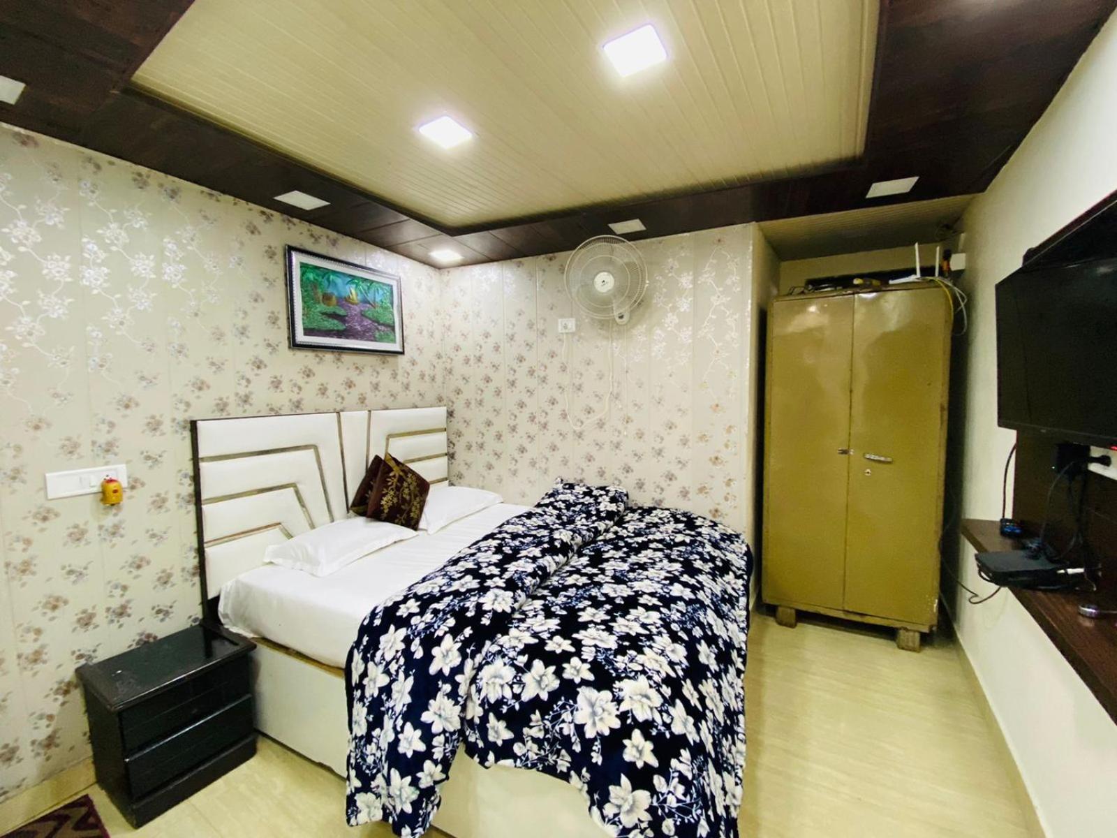 Rudhraksh Villa 4Br- Perfect Vacay Villa Мусори Екстериор снимка