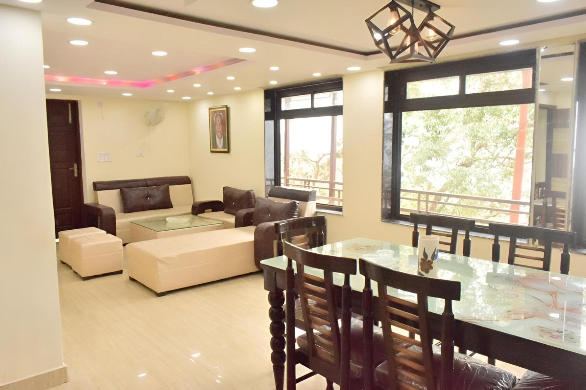 Rudhraksh Villa 4Br- Perfect Vacay Villa Мусори Екстериор снимка